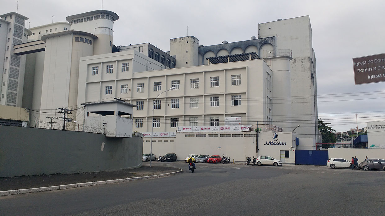 adequacao-das-fachadas-da-fabrica-de-misturas-j-macedo-01