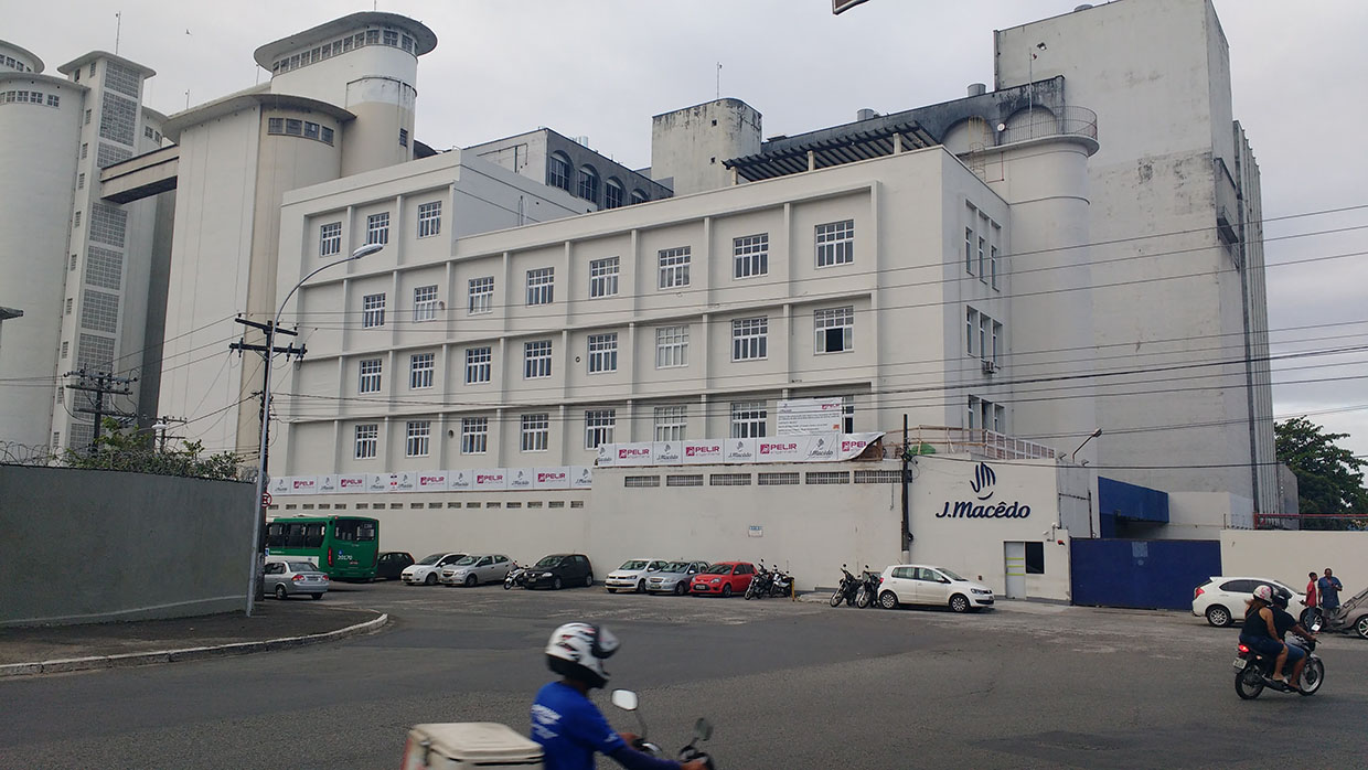 adequacao-das-fachadas-da-fabrica-de-misturas-j-macedo-02