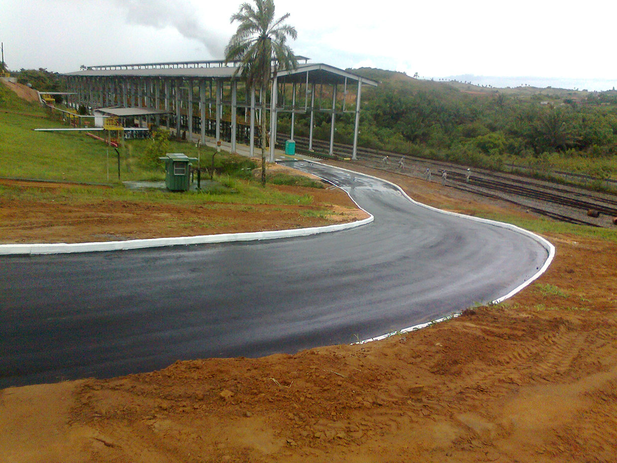 construcao-da-plataforma-base-da-petrobras-em-candeias-becan-03