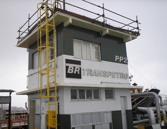 Serviços de reforma de guaritas no Parque do Mirim